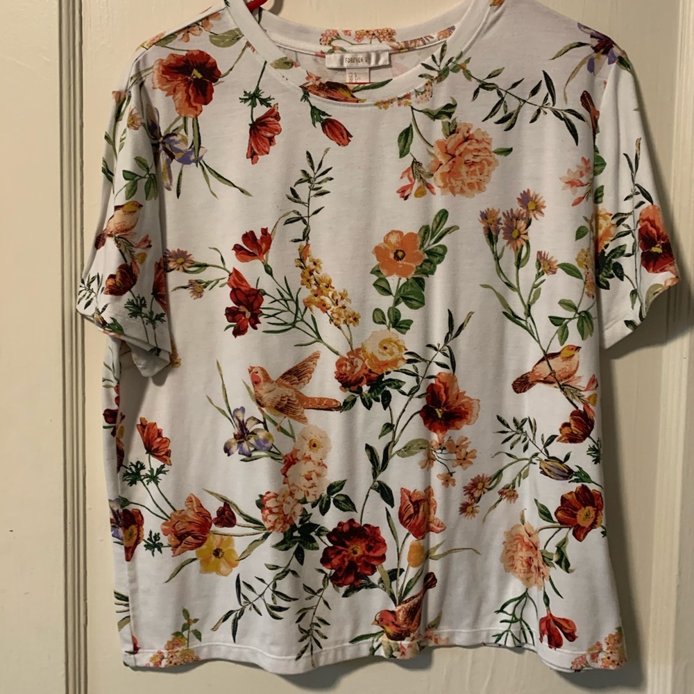 Floral short sleeve shirt